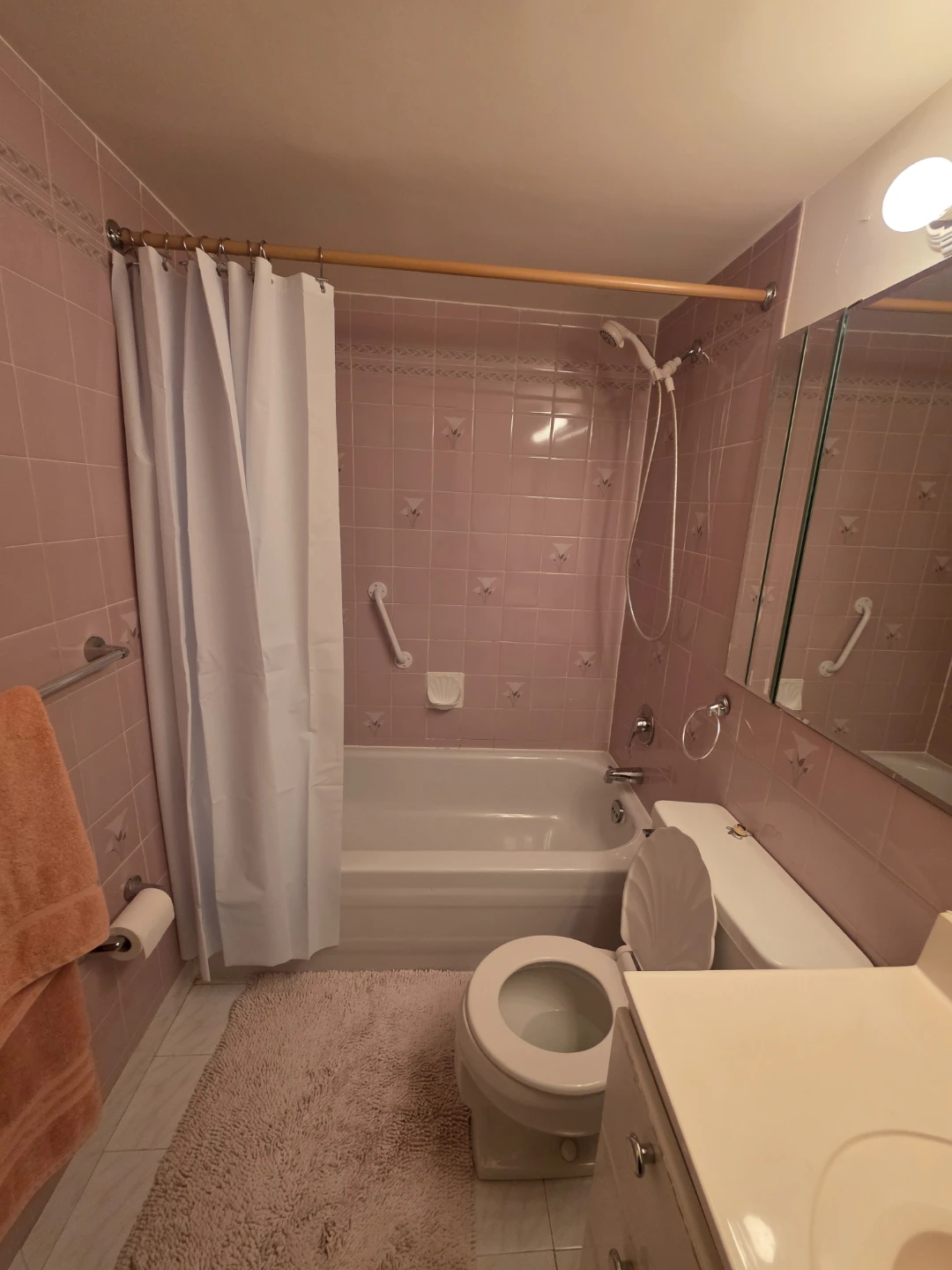 Private room available  at 155 Marlee Avenue - photo 4