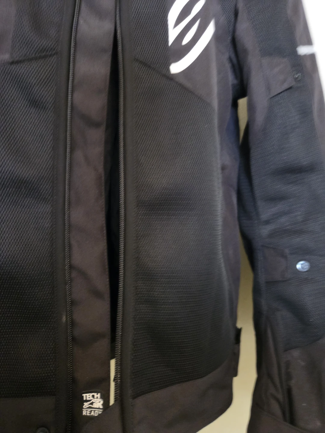 Alpinestars viper v3 Black Motorcycle Jacket - photo 4