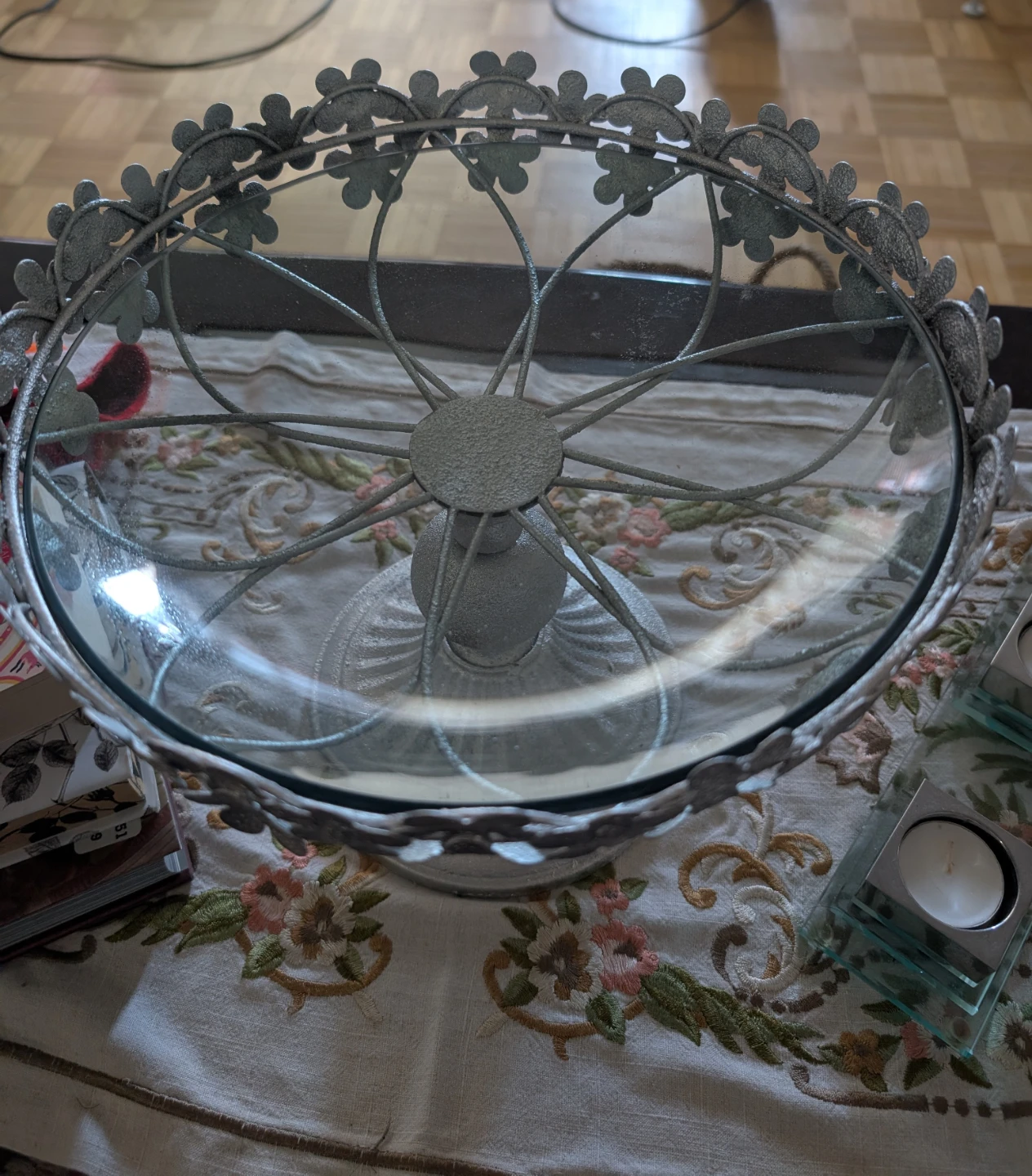 Decorative Cake Stand with Glass Plate
