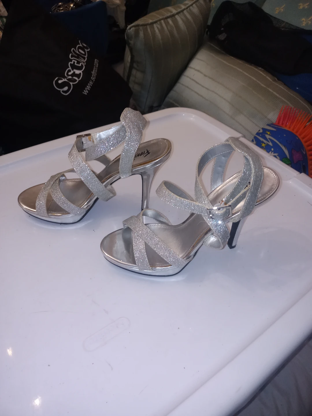 Fioni Night Silver Glitter Heels - Size 7.5