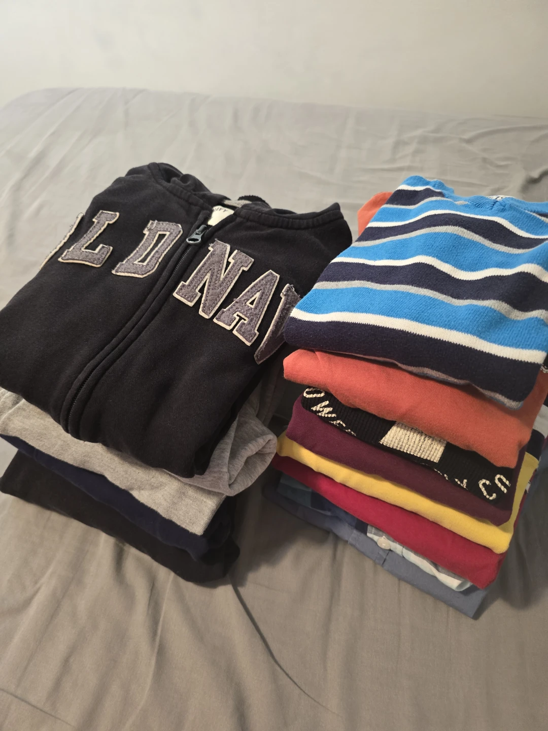 Bundle of Kids' Tops and pants - Various Brands ( 16 items)