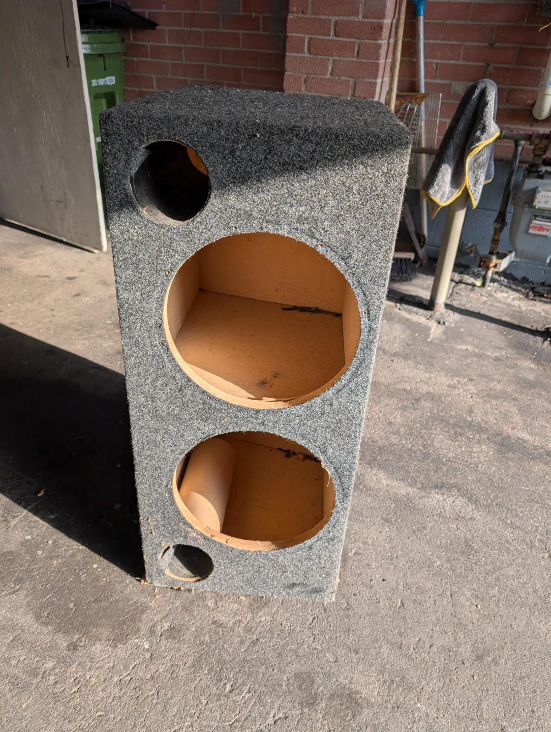 Dual 12-inch Car Audio Subwoofer Box Enclosure - photo 2