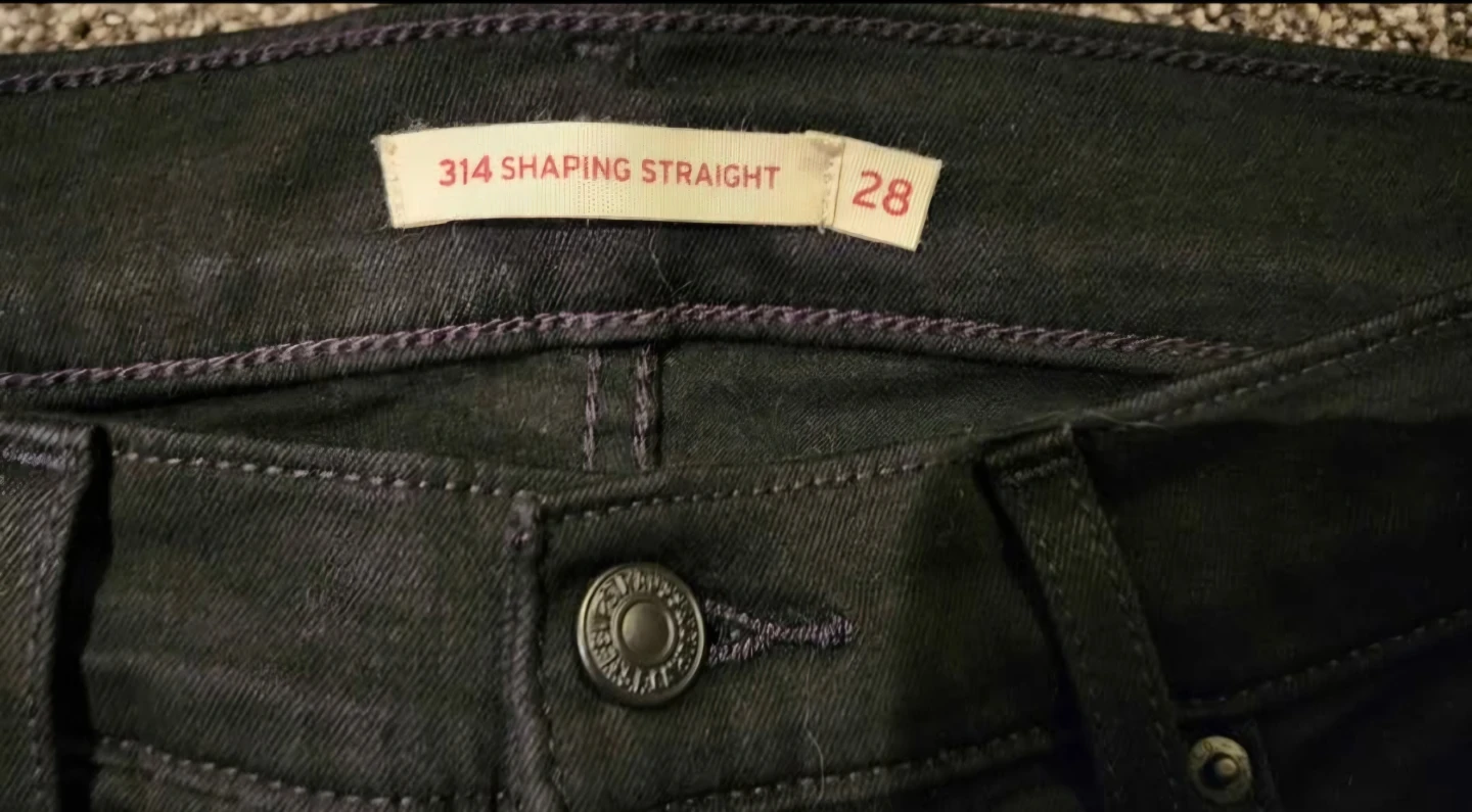 Levi's 314 Shaping Straight Jeans Black Size 28 - photo 3
