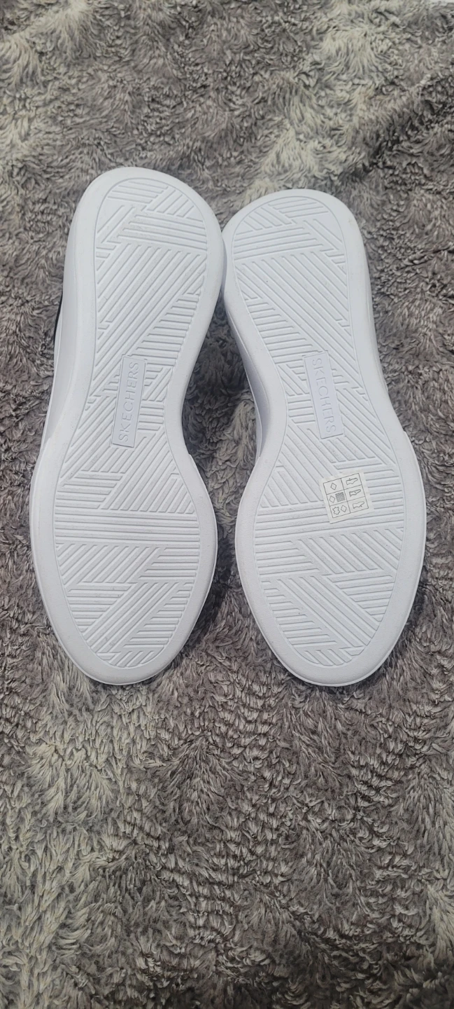 Skechers White Sneakers - photo 2