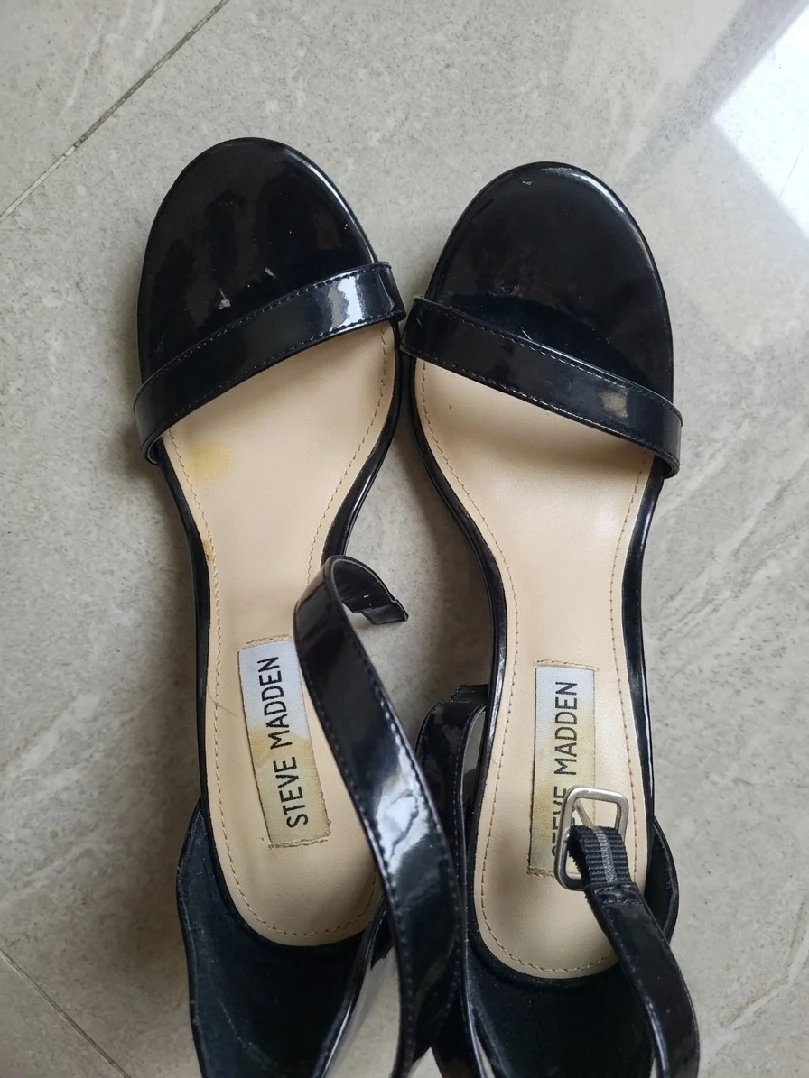 Steve Madden Black Patent Heels with Ankle Strap - photo 4