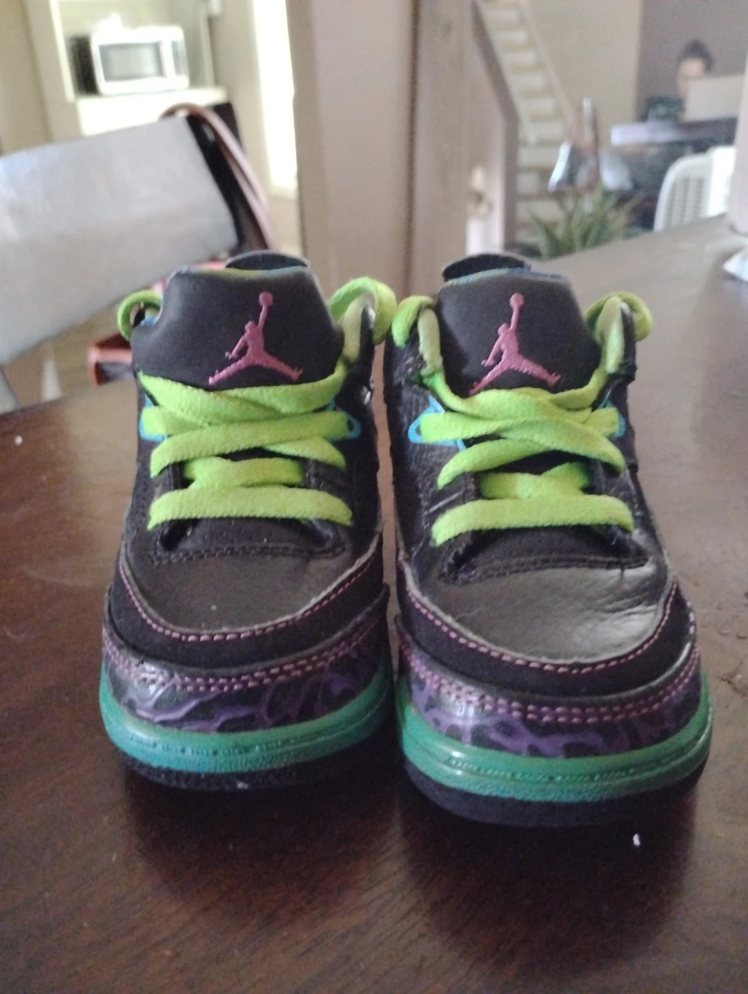 Kids Jordan Sneakers - photo 2