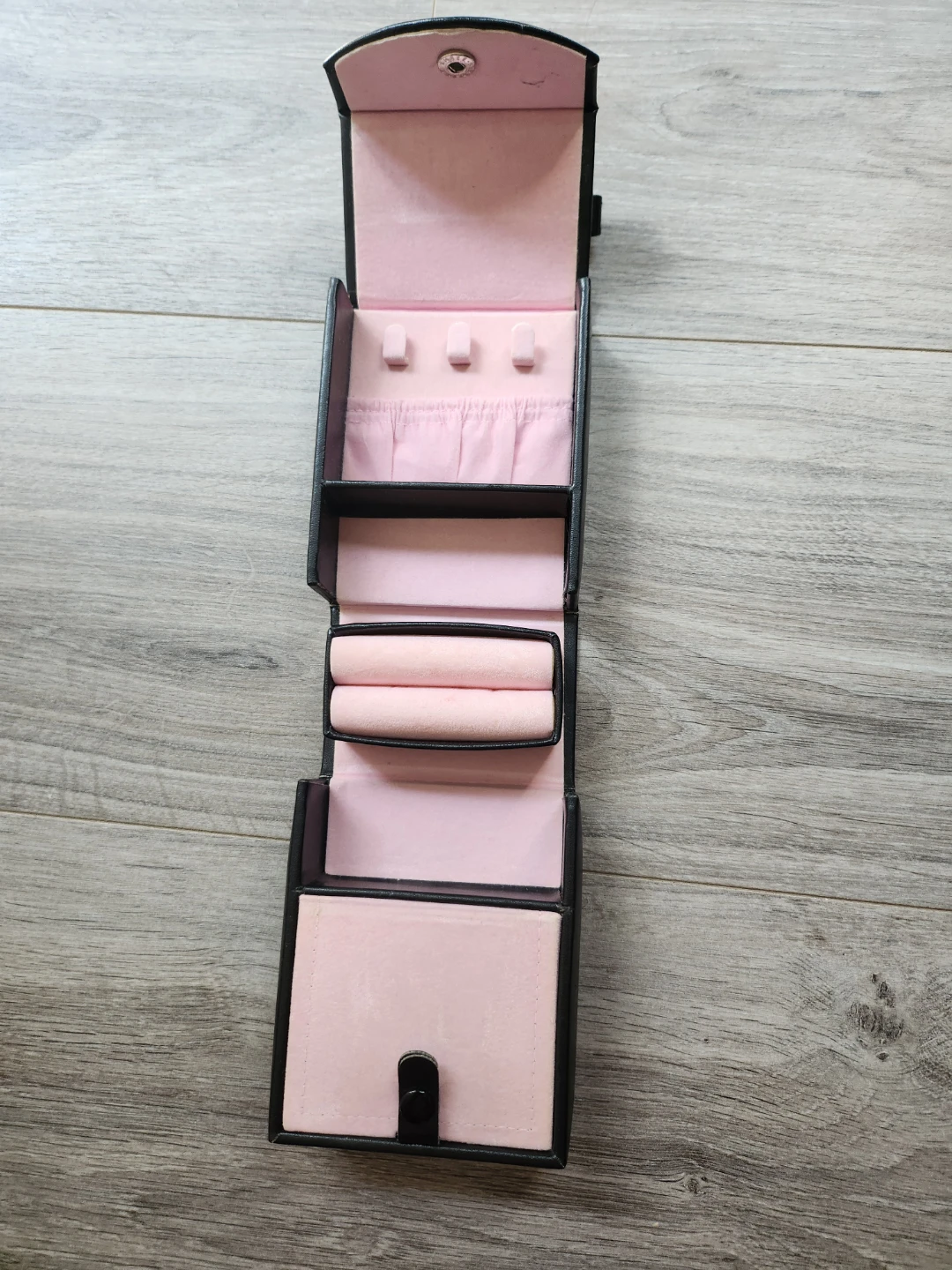 Black and Pink Jewellery Box - photo 3