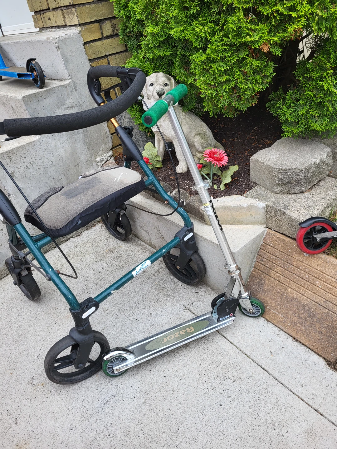 Scooters $10 each - photo 4