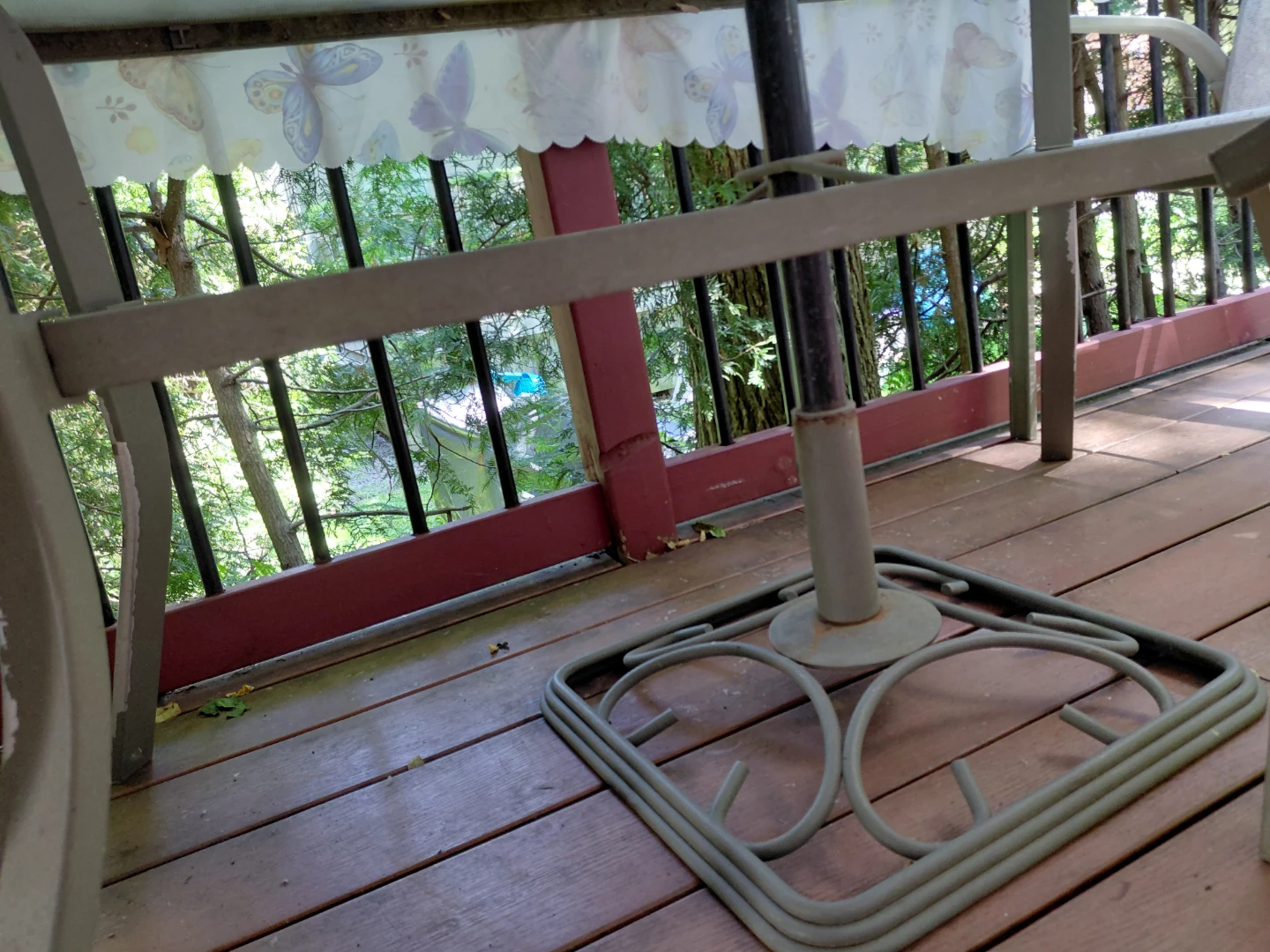 Full Patio Set Table Chairs and Foldable Umbrella - photo 4