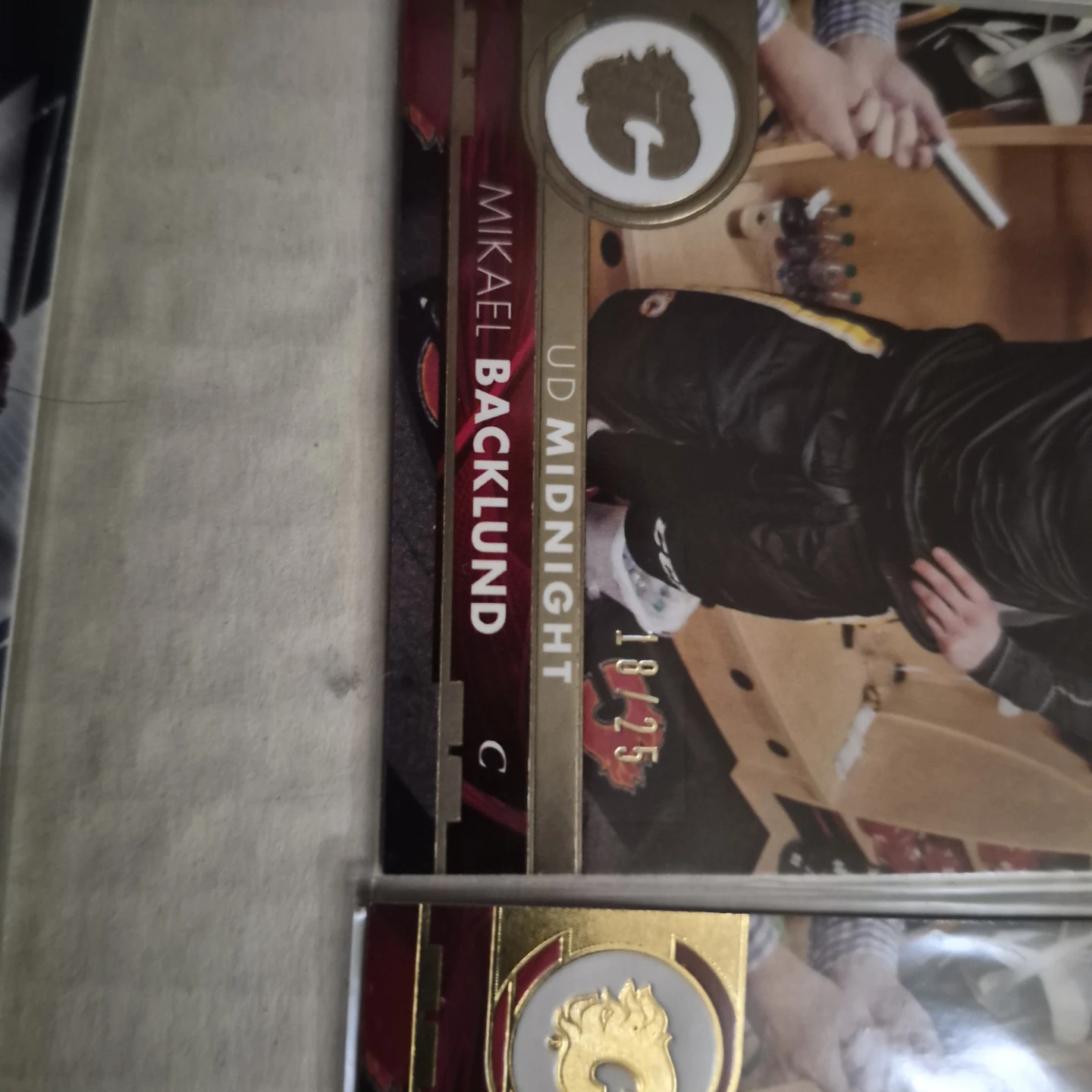 Mikael Backlund Hockey Card Collection - photo 5