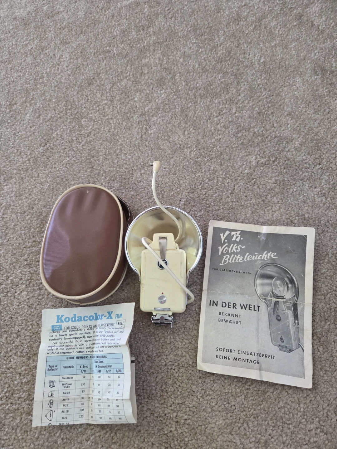 V.B. Volks Blitzleuchte Flash Bulb Adapter