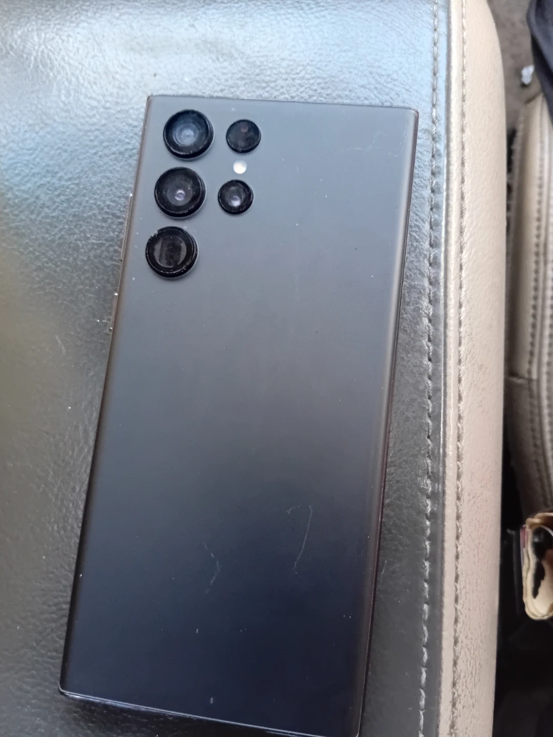 Samsung Galaxy S22 Ultra Smartphone