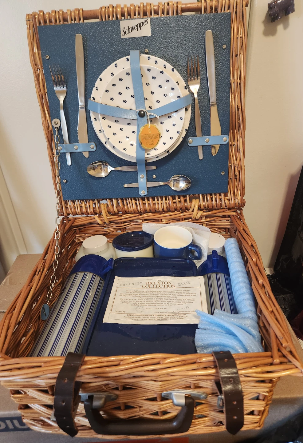 Vintage Brexton Collection Picnic Basket Set