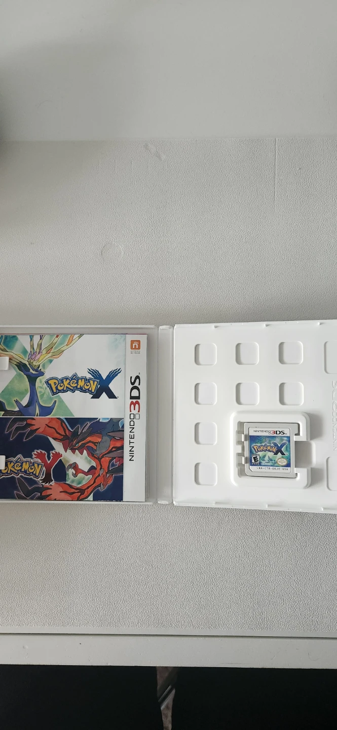Pokemon X for a Nintendo 3DS - photo 2