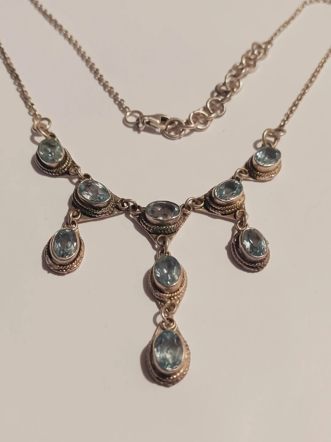 Gorgeous Sterling Silver 925 Blue Topaz Gemstones Necklace