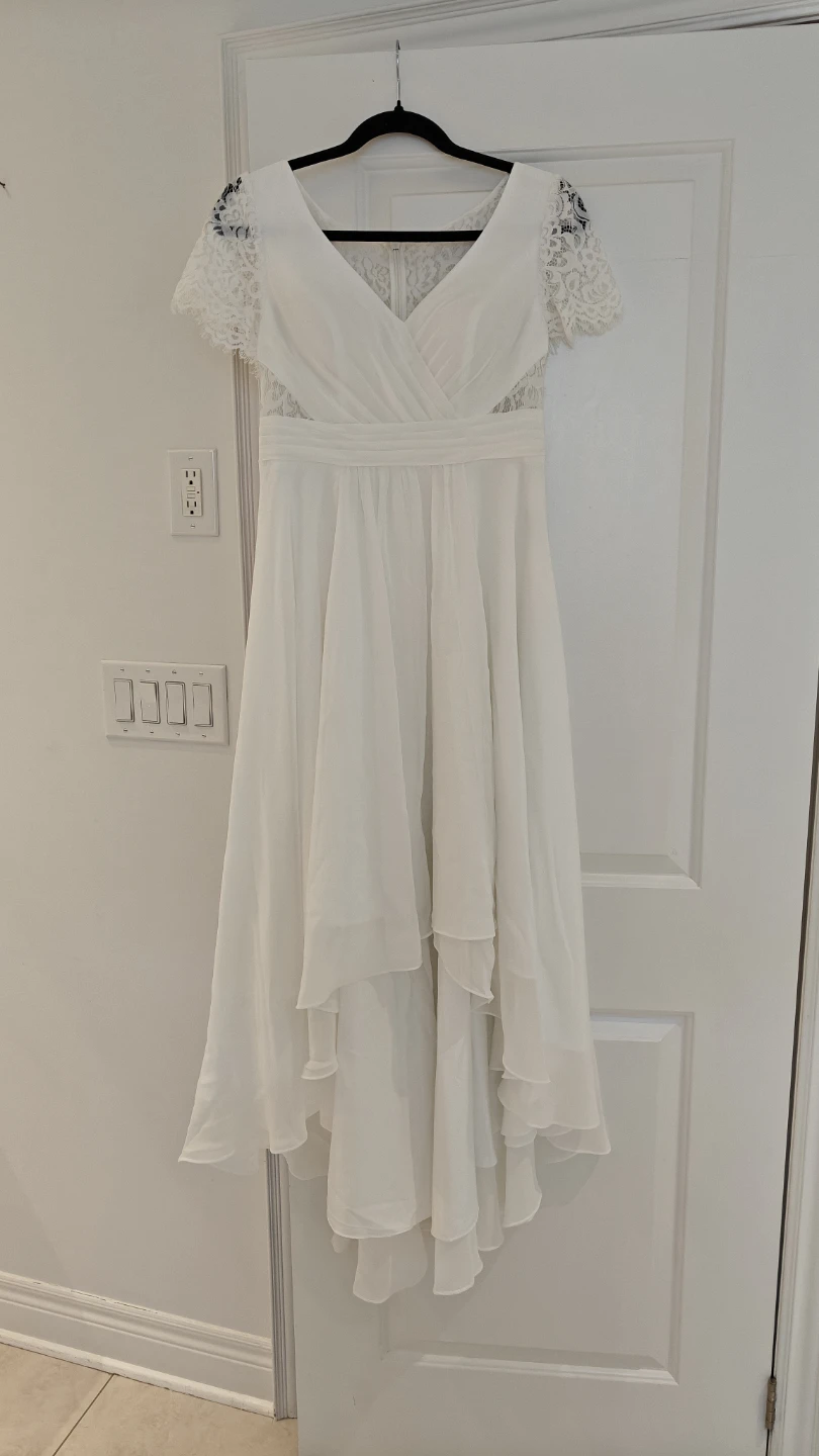 JJ's House White Lace Wedding Dress - photo 4