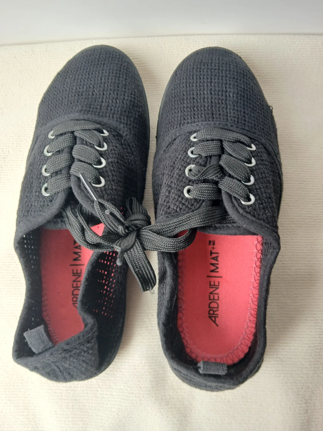 2 prs Ardene Black Knit Sneakers - Size 6. $5 EACH PAIR. - photo 3