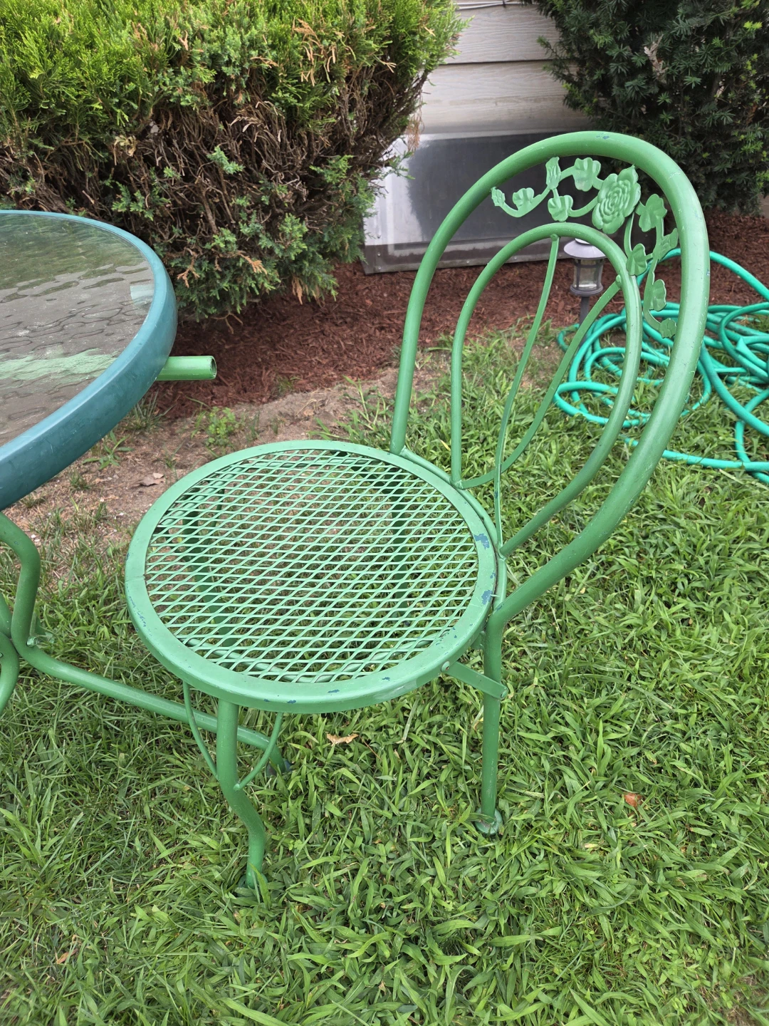 Green Metal Bistro Set with Glass Top Table - photo 3