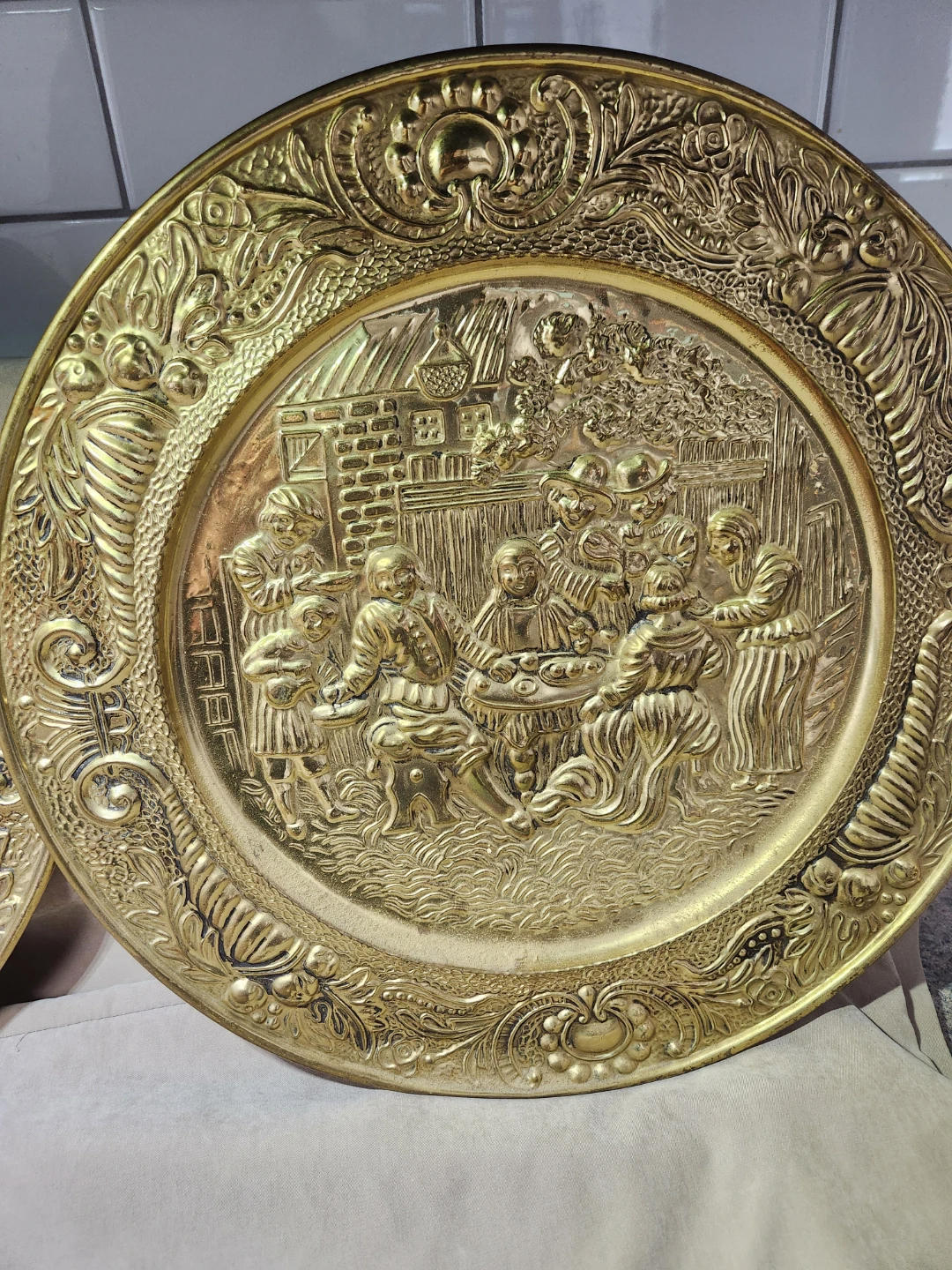 Vintage Mid-Century Embossed Brass Wall Plates - photo 3
