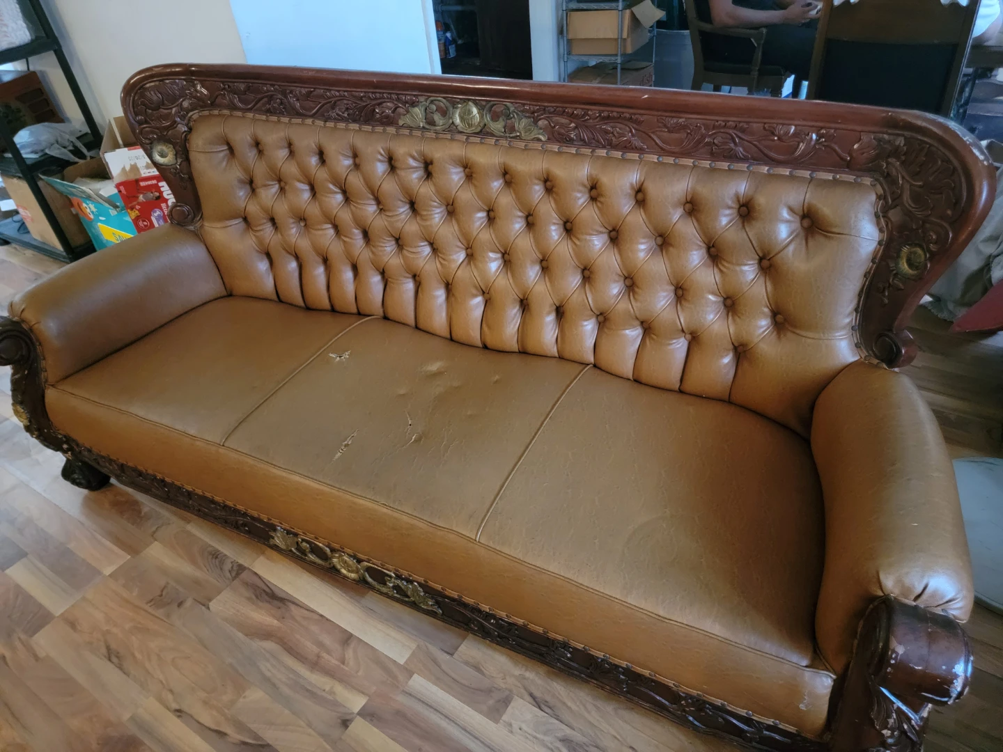Vintage Chesterfield Sofa - photo 4