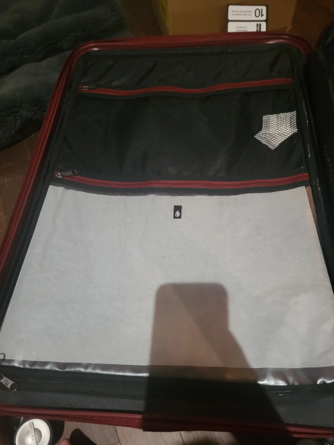 Atlantic 28" Expandable Hardshell Suitcase – Brand New - photo 5