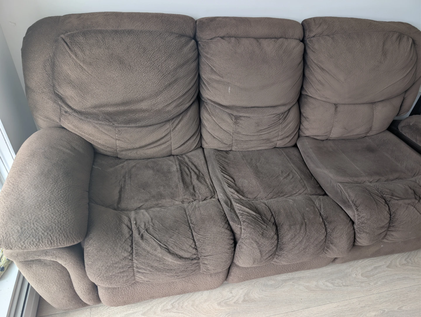 Brown Reclining Sofa - photo 2