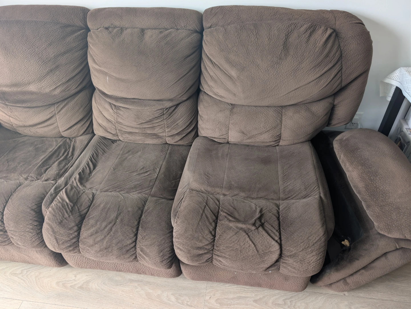 Brown Reclining Sofa - photo 3