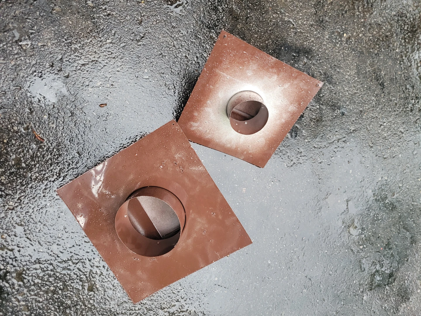 Roof  Vents metal NEW  3for$30 - photo 2