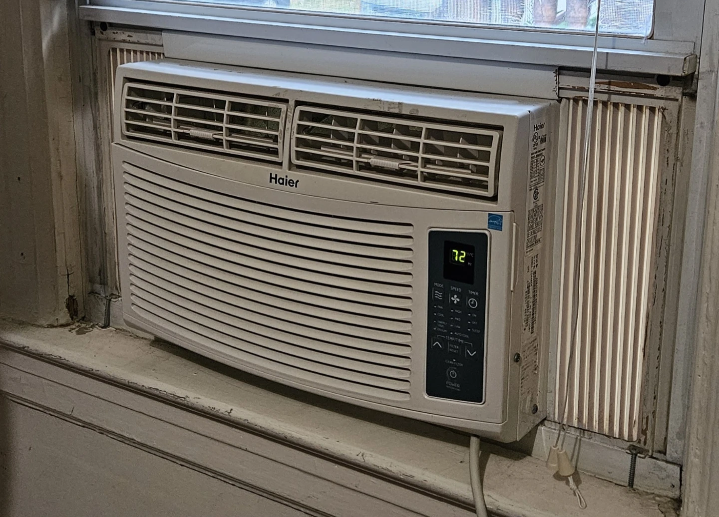 Haier ESA406M 6000 BTU Room Air Conditioner - photo 2