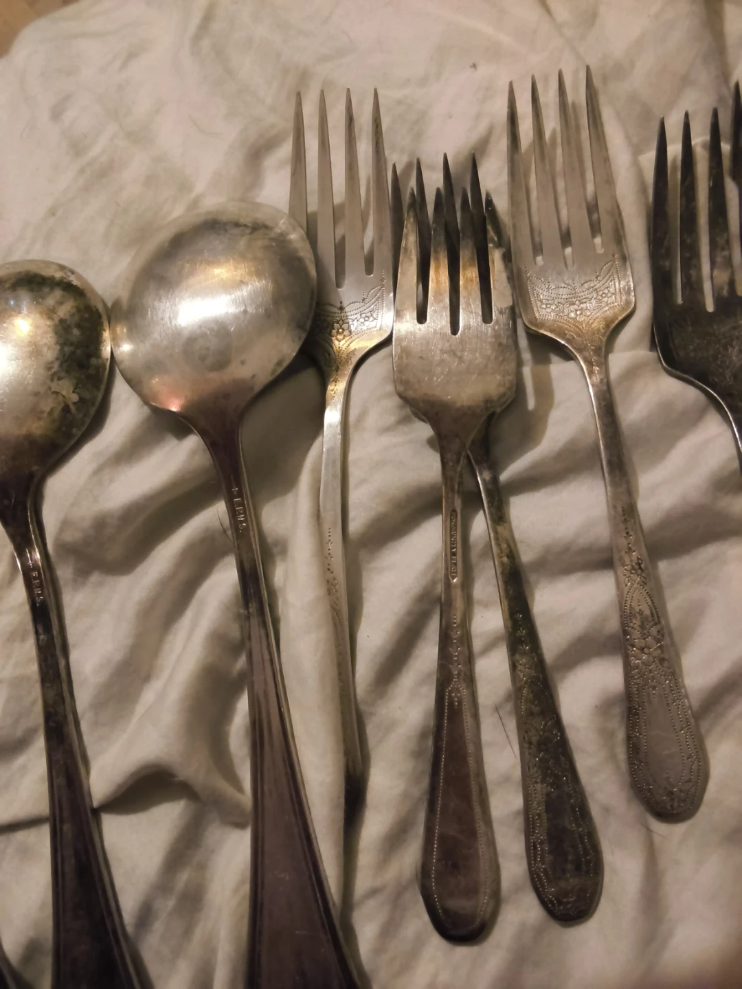 Vintage Silver Plated Cutlery Set - Spoons and Forks - photo 2