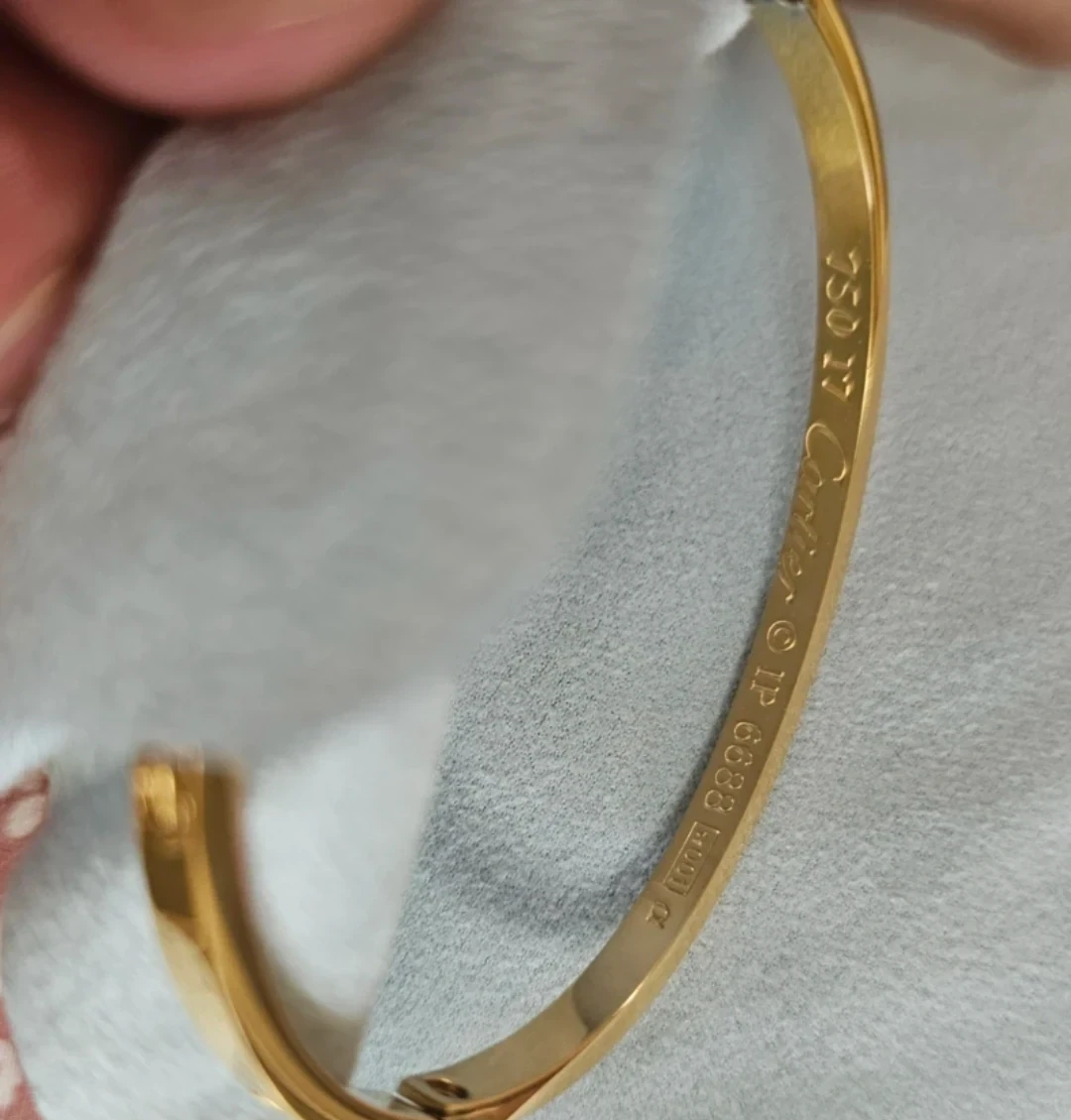 Cartier 750 18k Gold Love Bracelet - photo 3