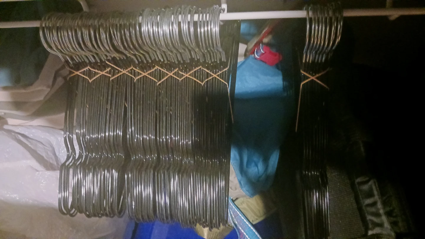 Metal Hangers with NoSlip Grip