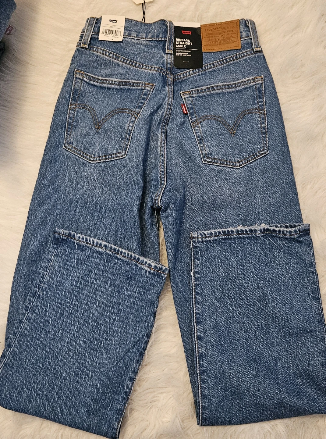 Levi's Premium Ribcage Straight Ankle Jeans - photo 3