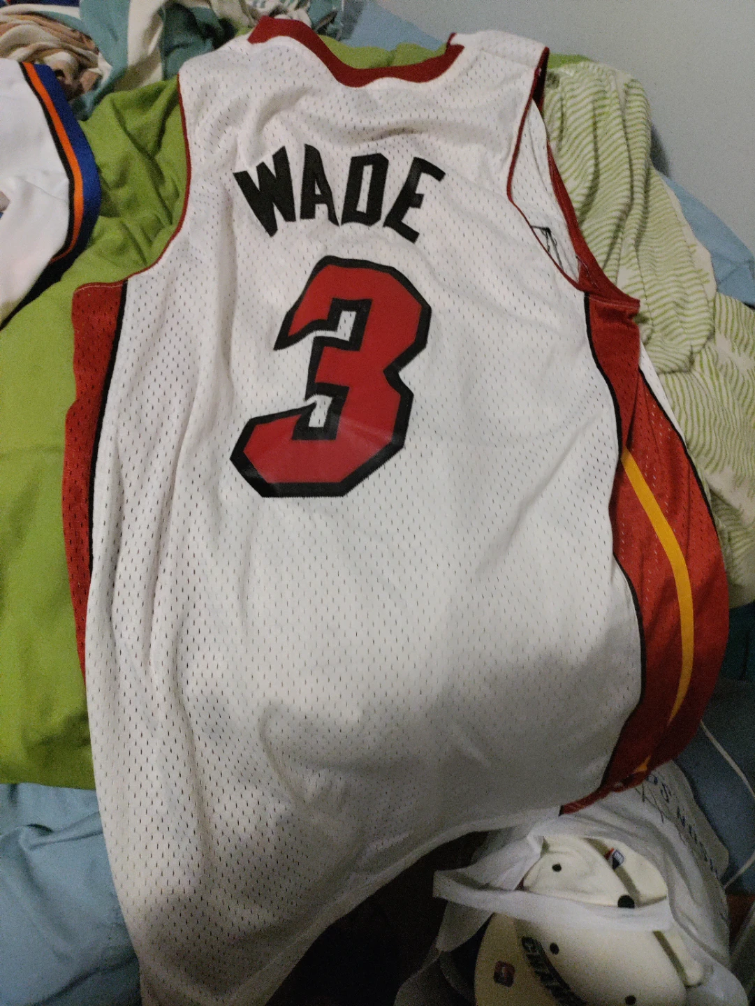 Dwyane Wade #3 Miami Heat Basketball Jersey - photo 2