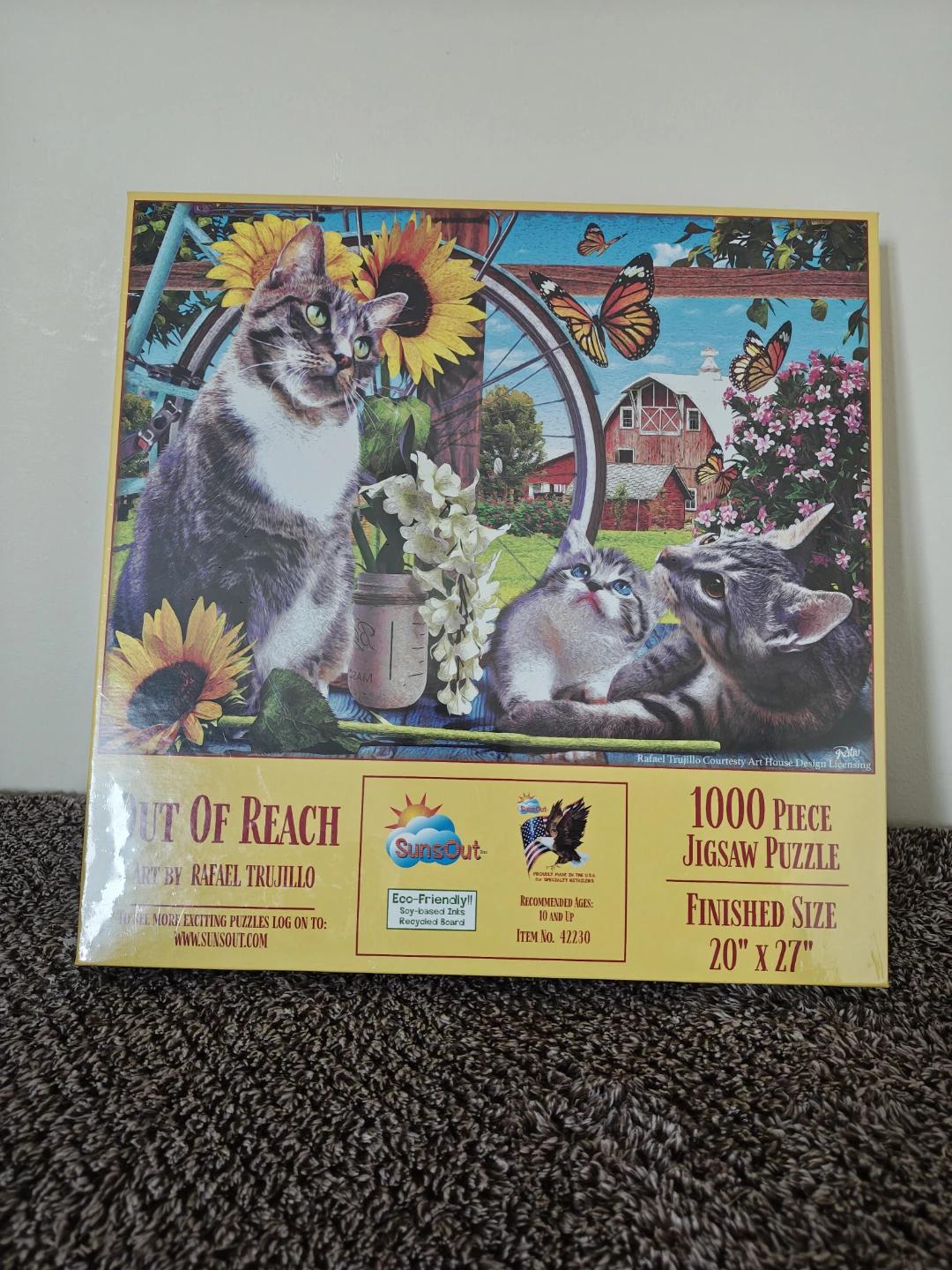 Trujillo 'Out Of Reach' SunsOut Retired 1000 pieces (Mary Maxim)