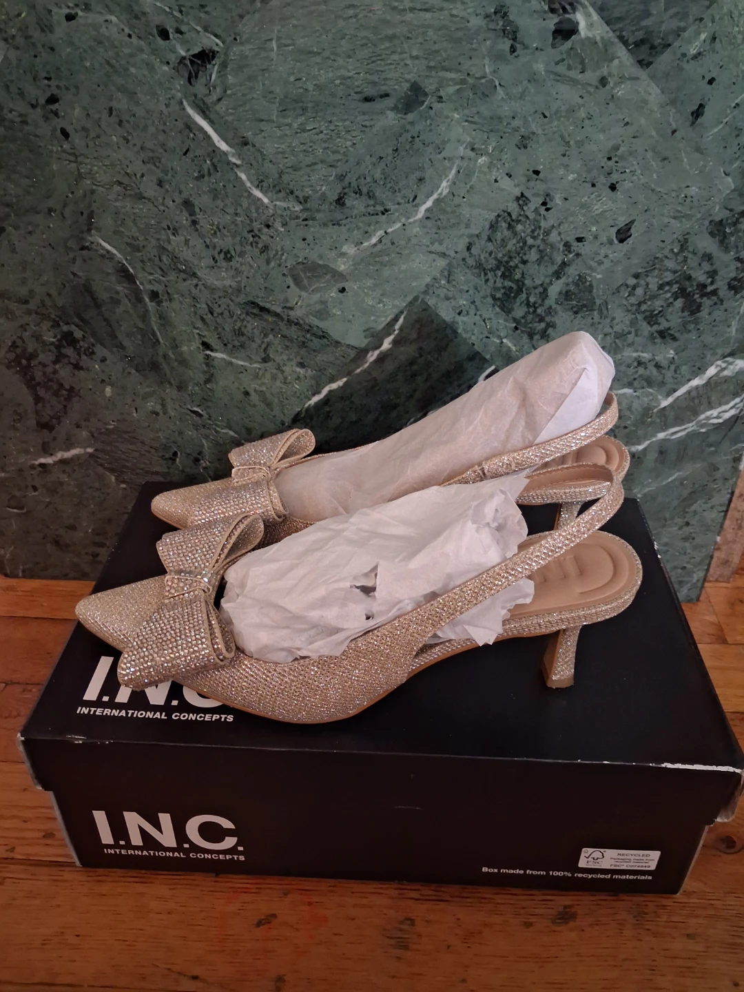 Pretty Gold Bow Dressy Shoes - photo 2