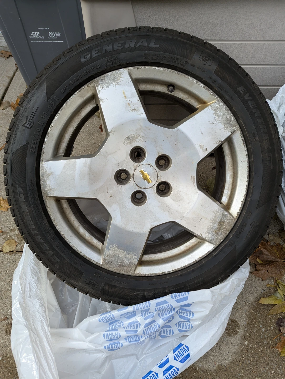 General Tire 225/50 R18 95H - photo 4