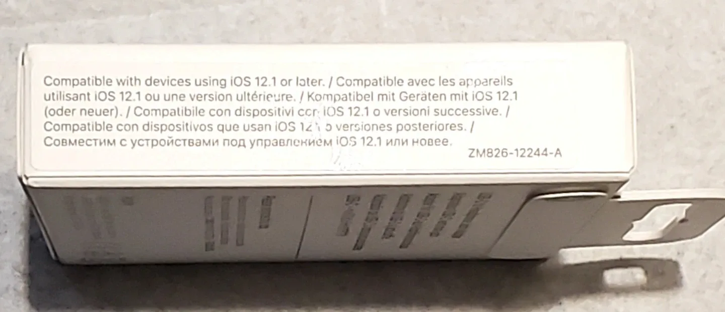 🔥 NEW Apple USB-C to Headphone Jack Adapter - photo 3
