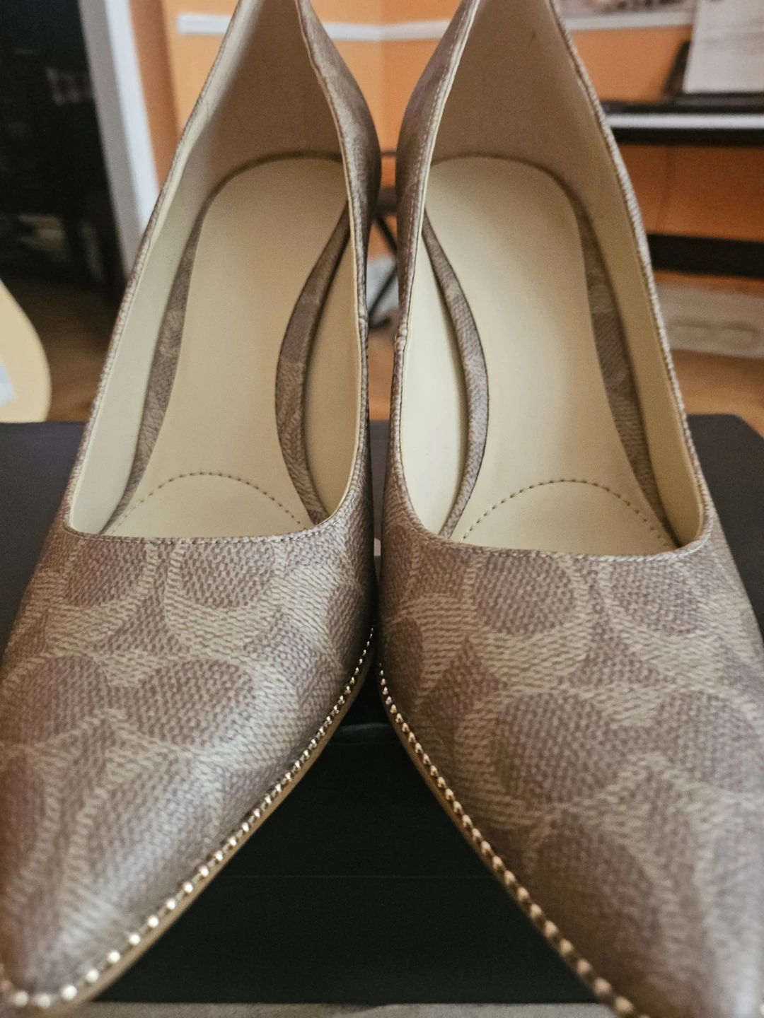 Coach Monogram Heels - photo 3