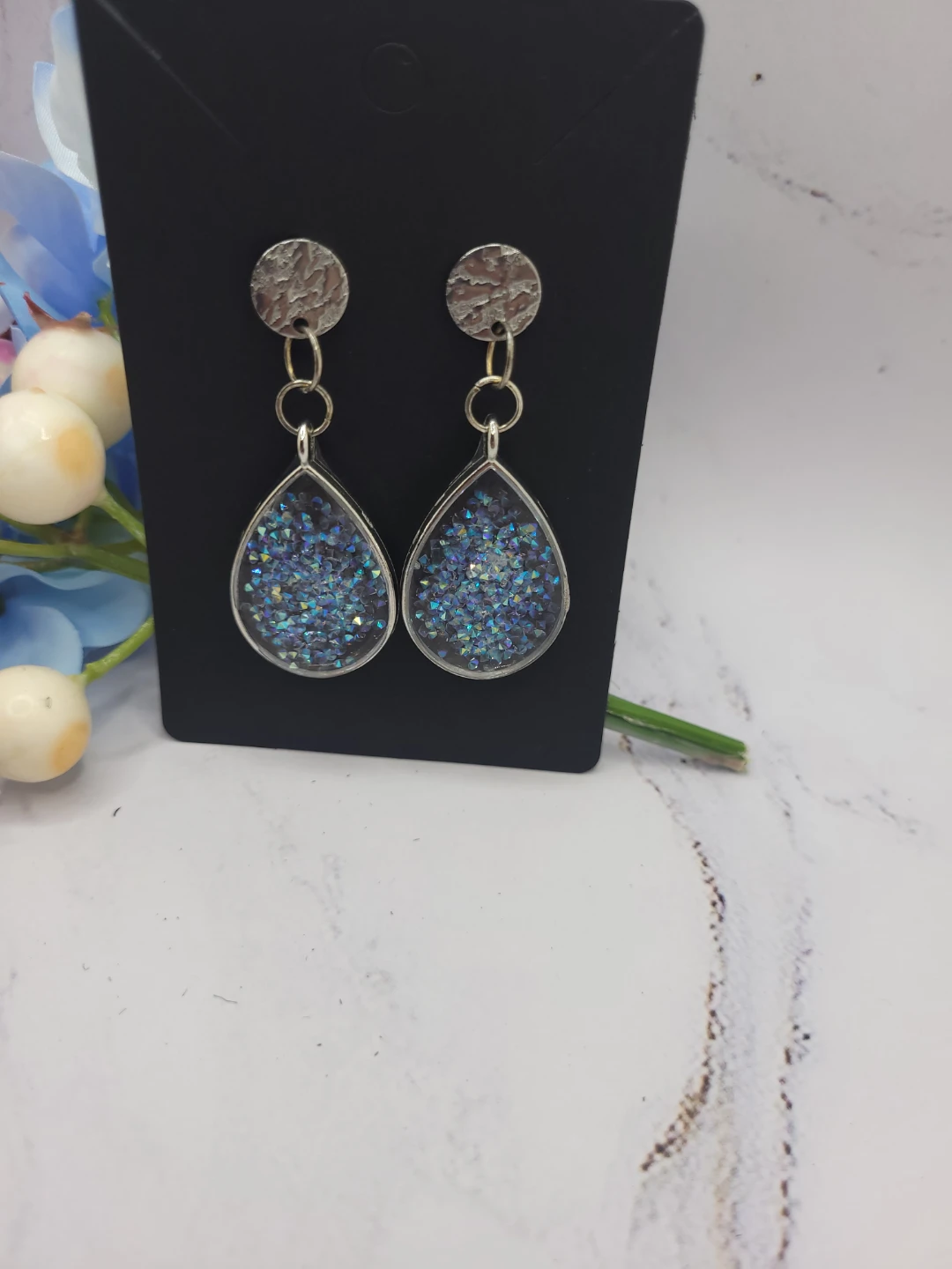 Handmade Resin Earrings - photo 2