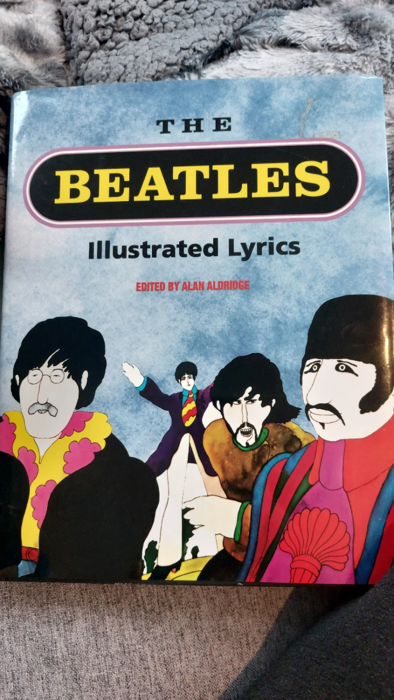 The Beatles Illustrated Lyrics Book