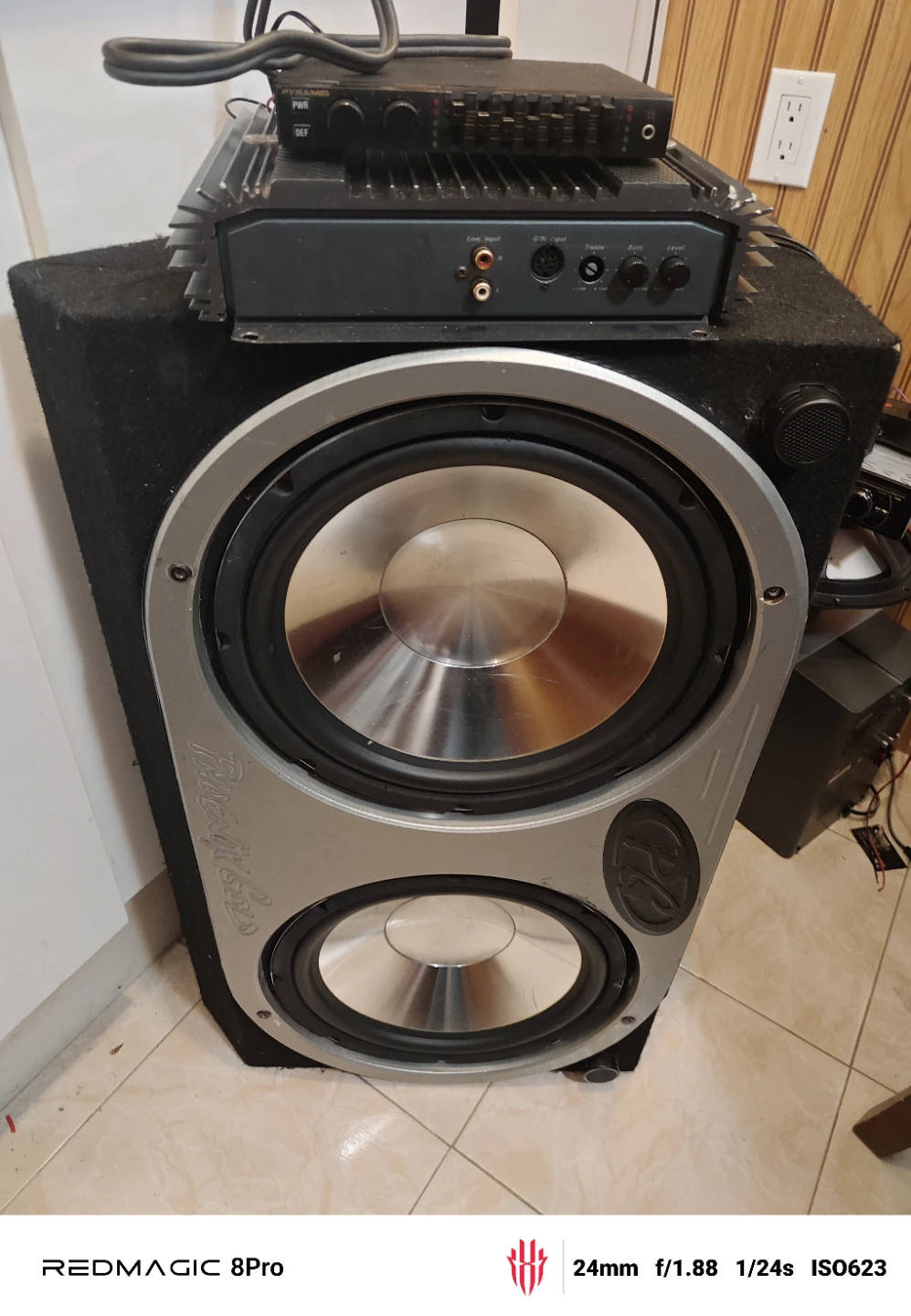 12 Inch Subwoofer and  400W Amplifier Audio System - photo 3