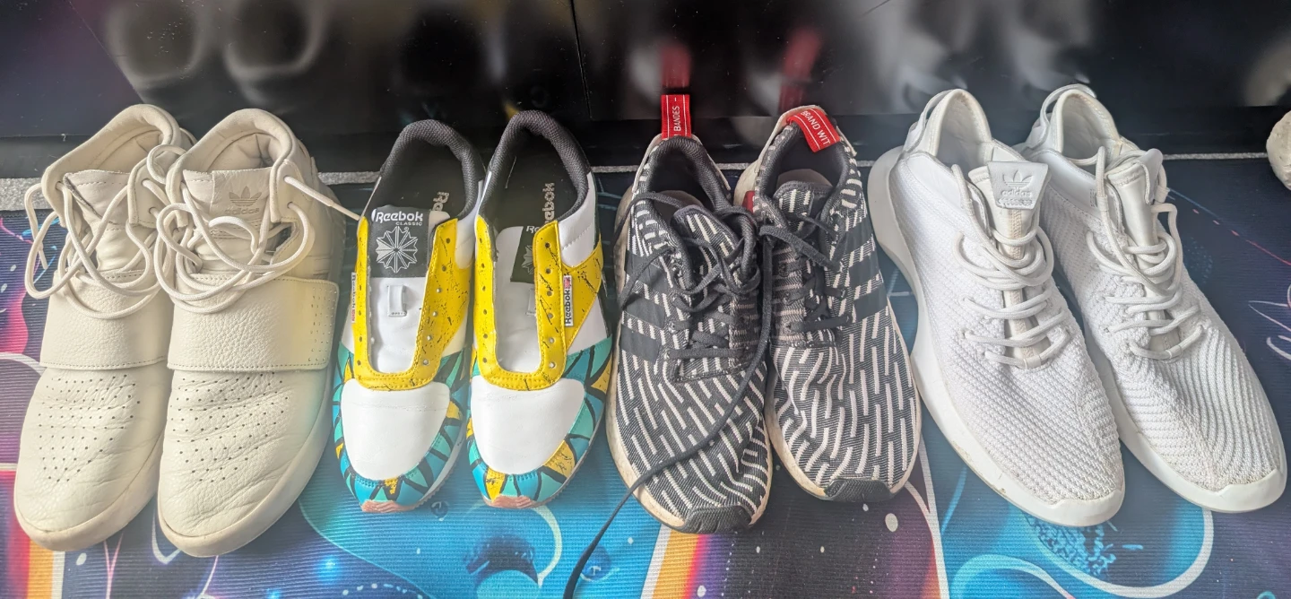 Adidas & Reebok Sneakers 4 pairs