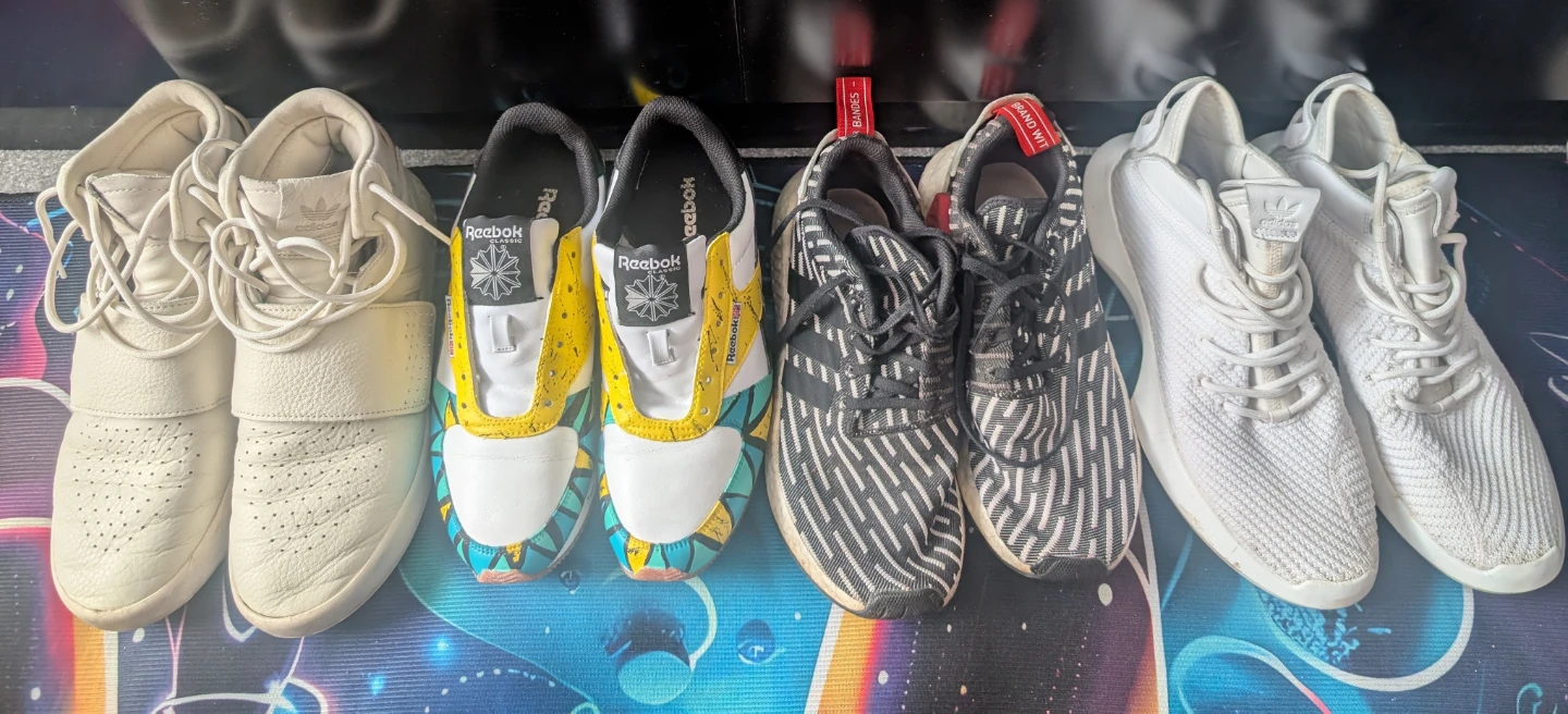 Adidas & Reebok Sneakers 4 pairs - photo 5