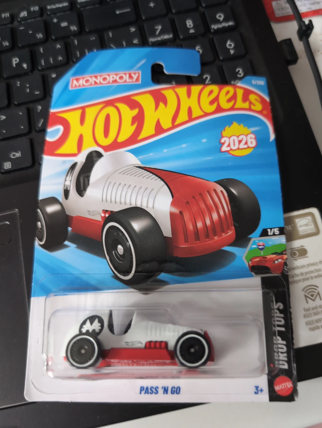 Hot Wheels Monopoly Pass 'N Go Drop Tops Toy Car