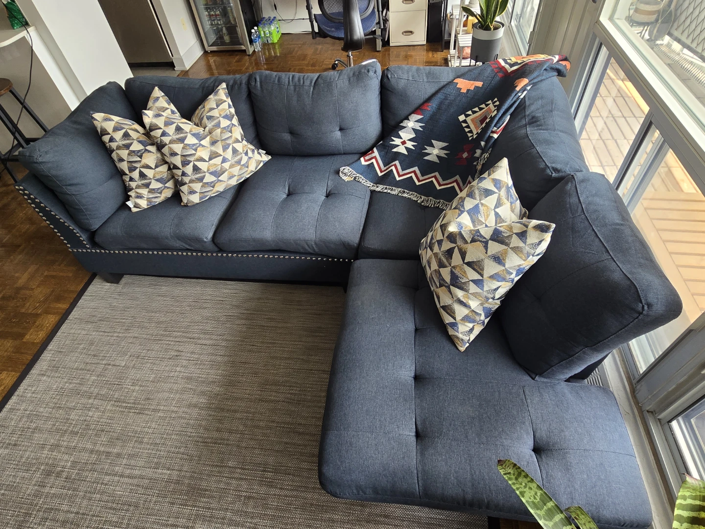 Sectional Sofa with Chaise - photo 4