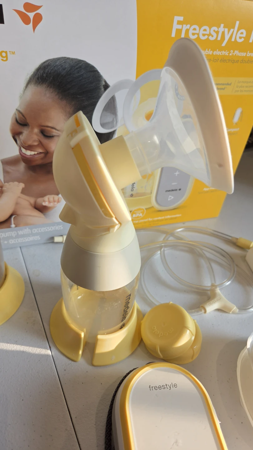 Medela Freestyle Flex Breast Pump - photo 2