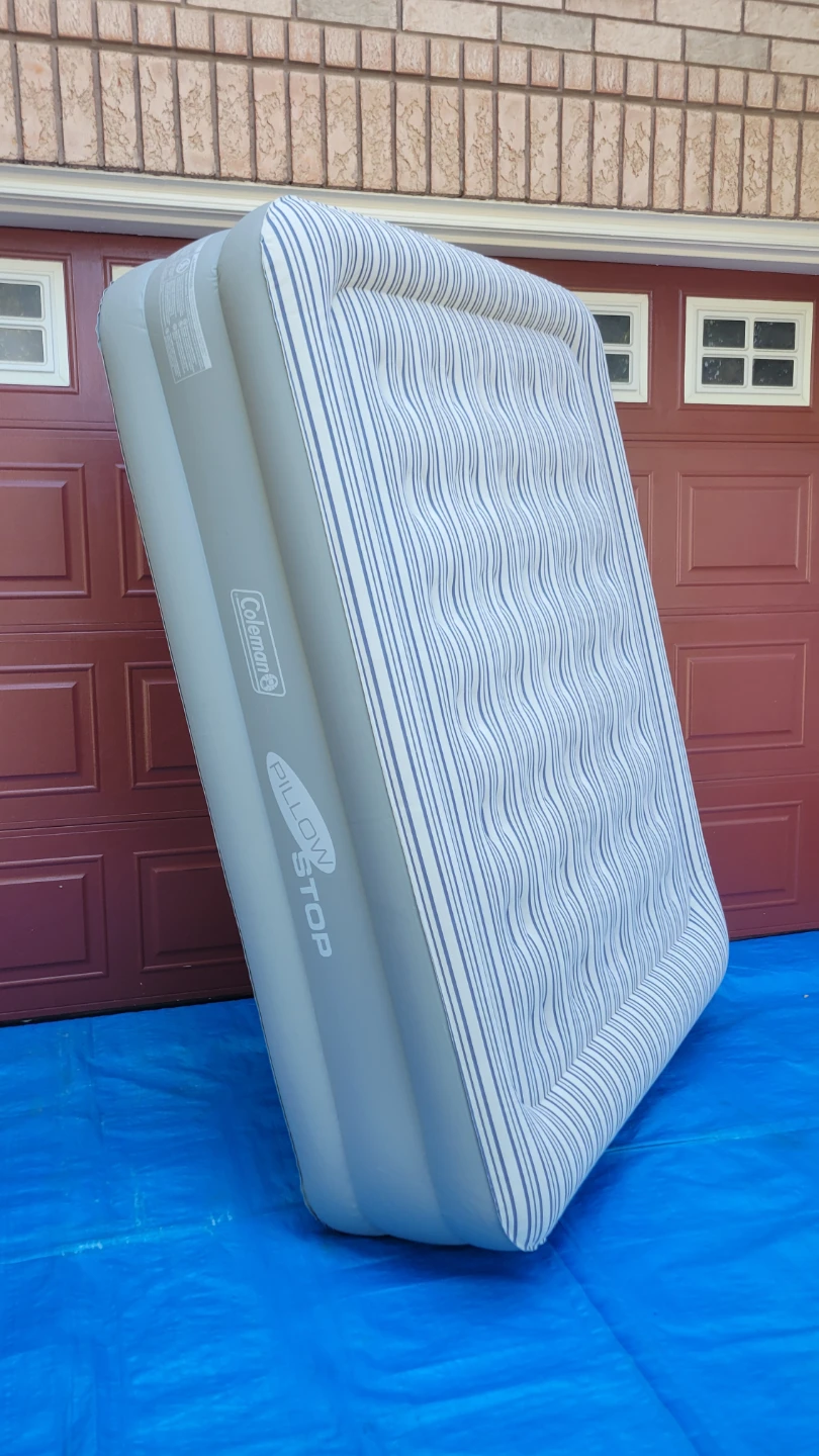 Coleman Queen Air Mattress with built-in air pump - photo 2