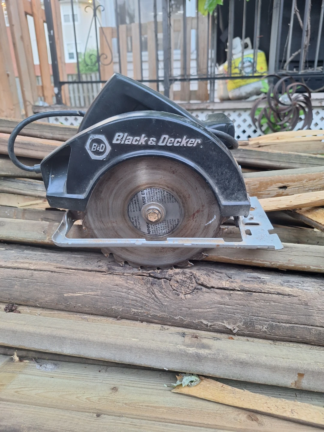 Black & Decker 7 1/4" Circular Saw