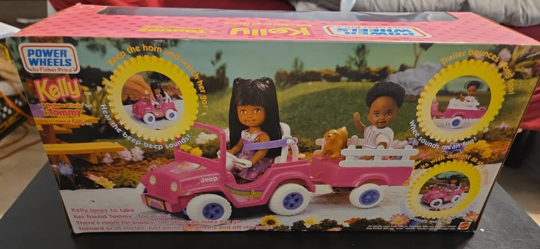 Fisher-Price Power Wheels Kelly & Tommy Jeep with Trailer - photo 5